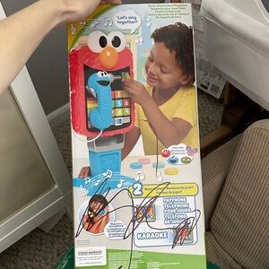 Sesame Street Elmo Karaoke Phone - Red and Blue